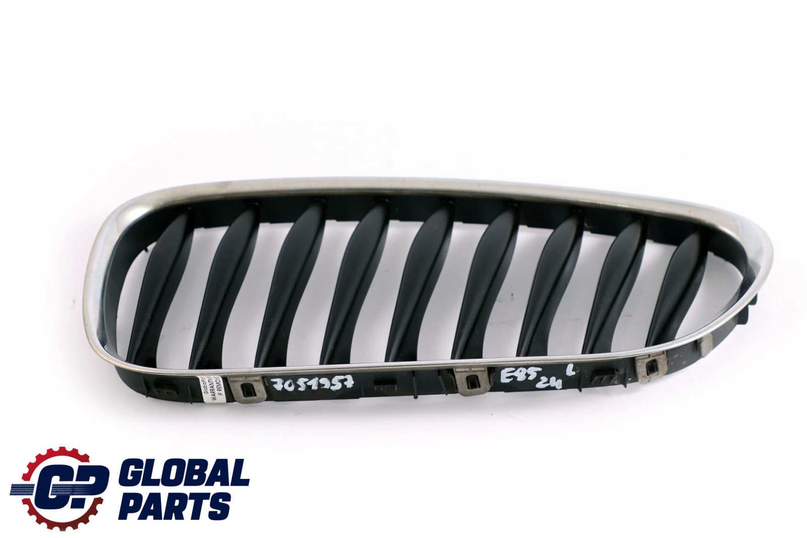 BMW Z4 Series E85 E86 Front Bumper Centre Grille Left N/S Chrome 7051957