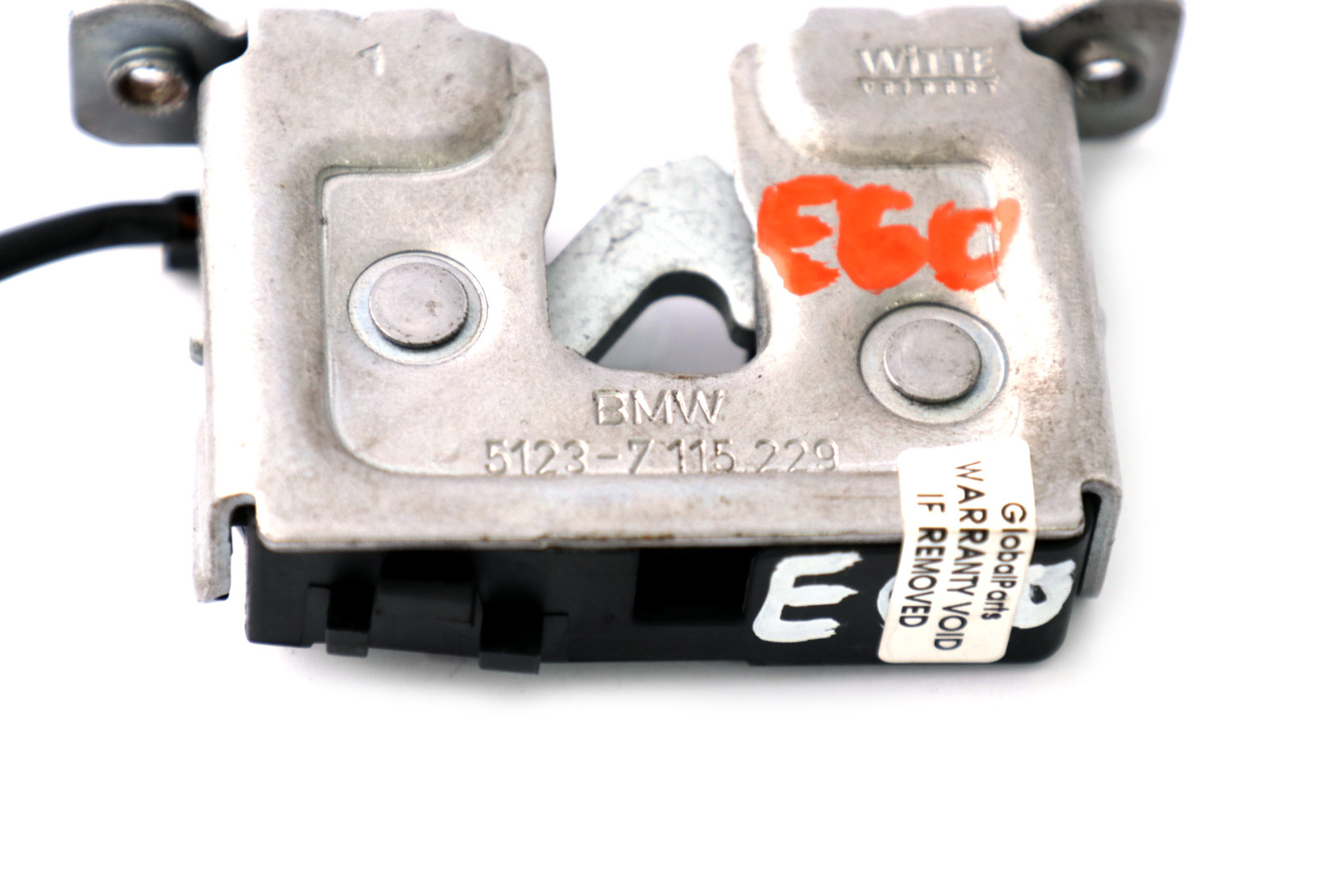 BMW E60 E61 E81 E87 E90 Bonnet Open Catch Lock Release Mechanism