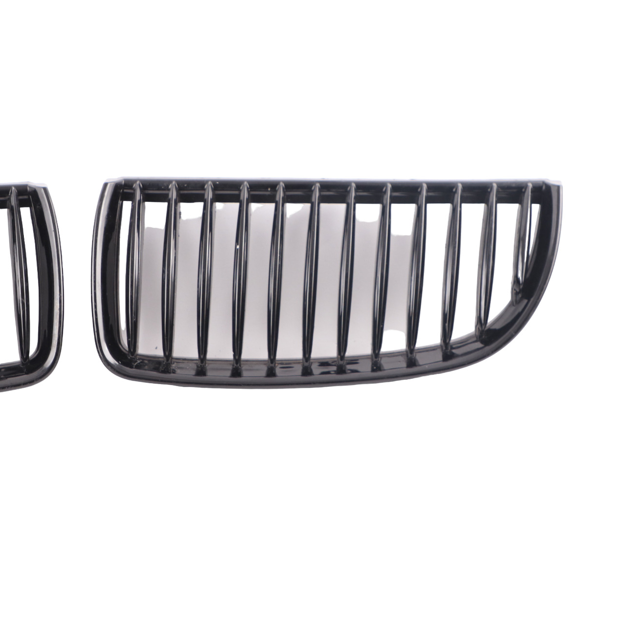 BMW E90 E91 Trim Black Frame Grille Front Left Right Set N/O/S 7120009