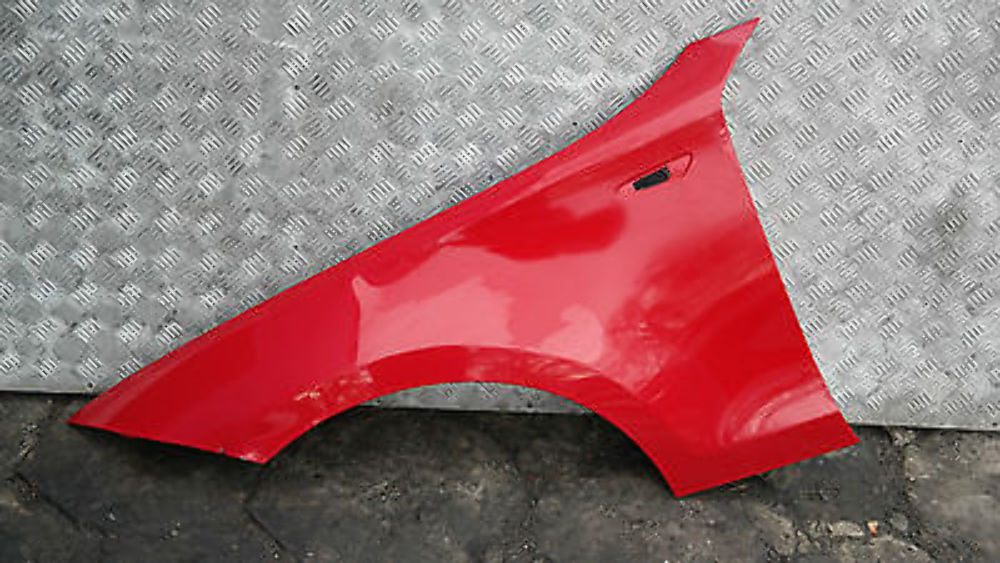 BMW 1 SERIES E81 E87 E87N Side panel wing fender front left N/S Japanrot Red