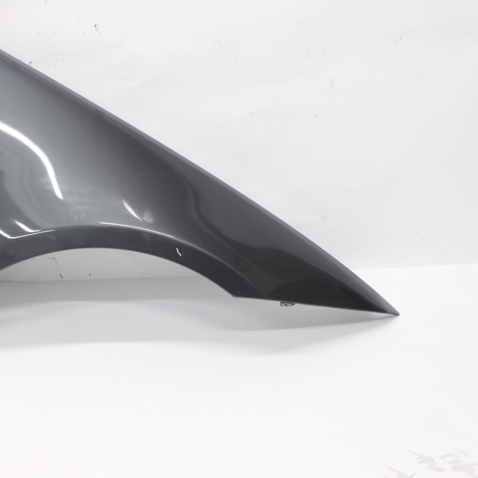 BMW E90 E91 Side Panel Fender Wing Front Right O/S Sparkling Graphite - A22