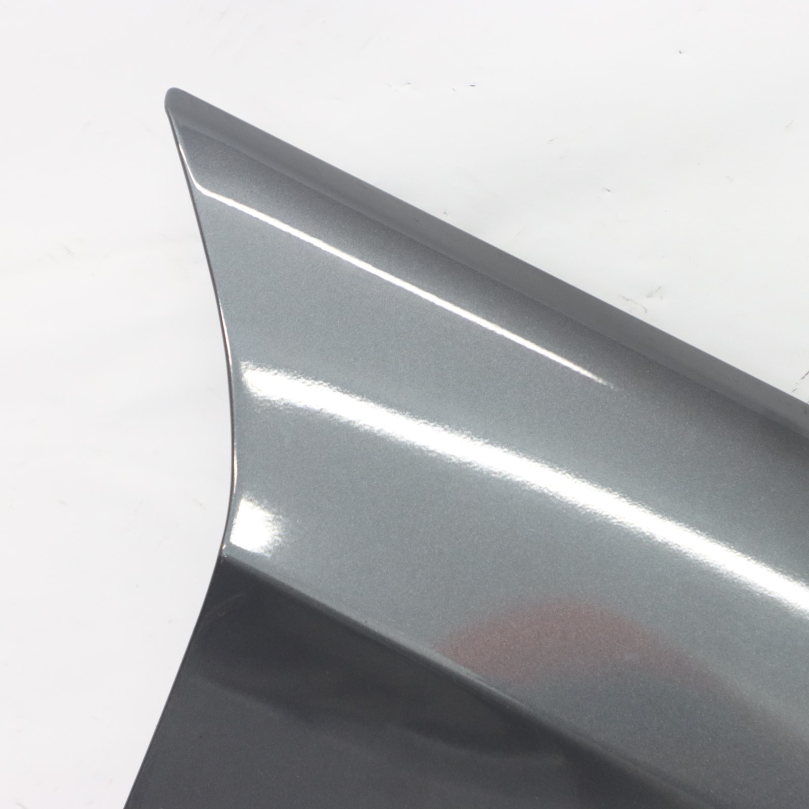 BMW E90 E91 Side Panel Fender Wing Front Right O/S Sparkling Graphite - A22