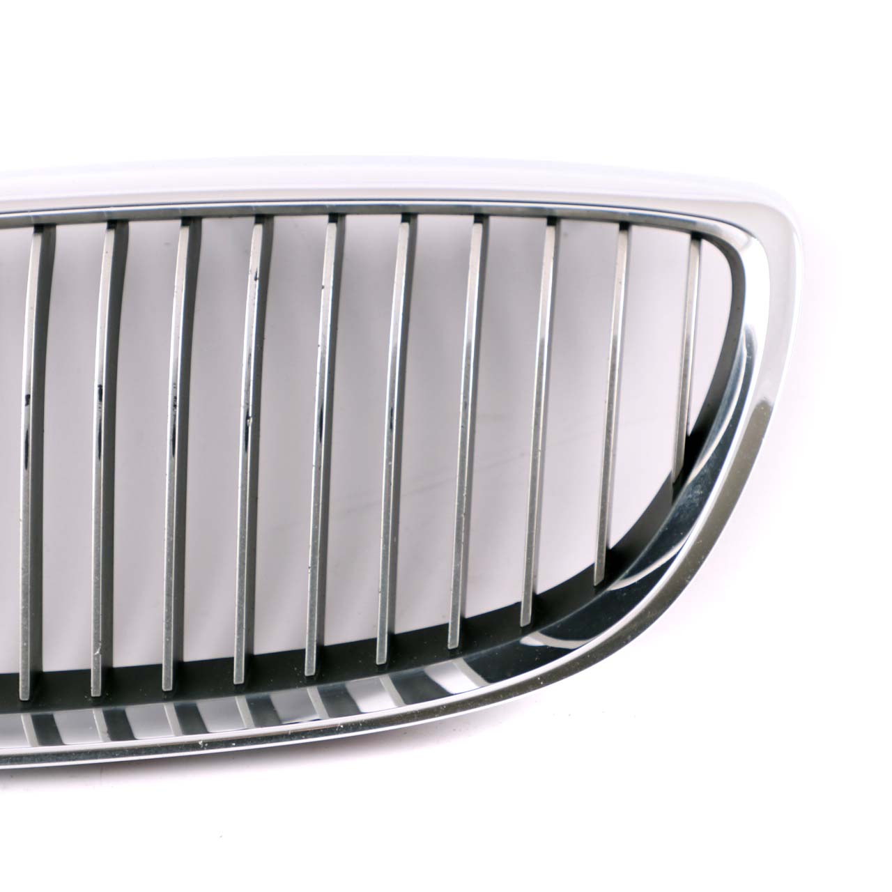 BMW 3 Series E90 M3 E92 E93 Front Left N/S Trim Kidney Grille Chrome 7157277