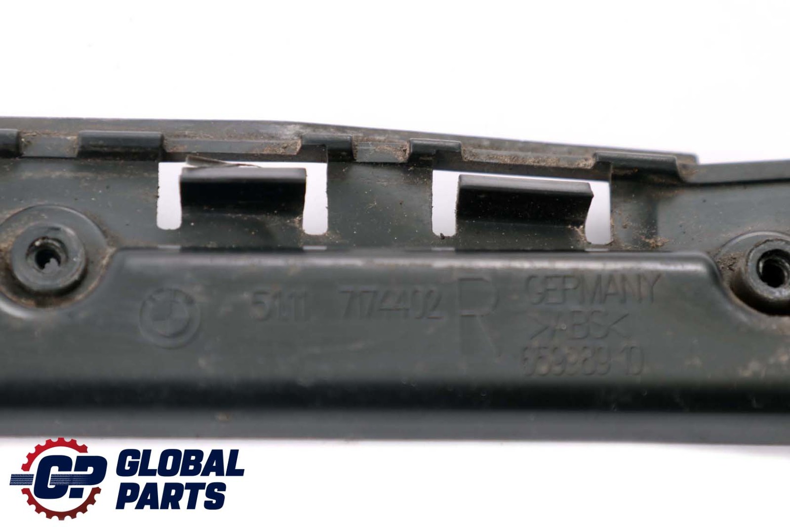 BMW 1 Series E87 LCI Retaining Strip C-pillar Right O/S 7174402