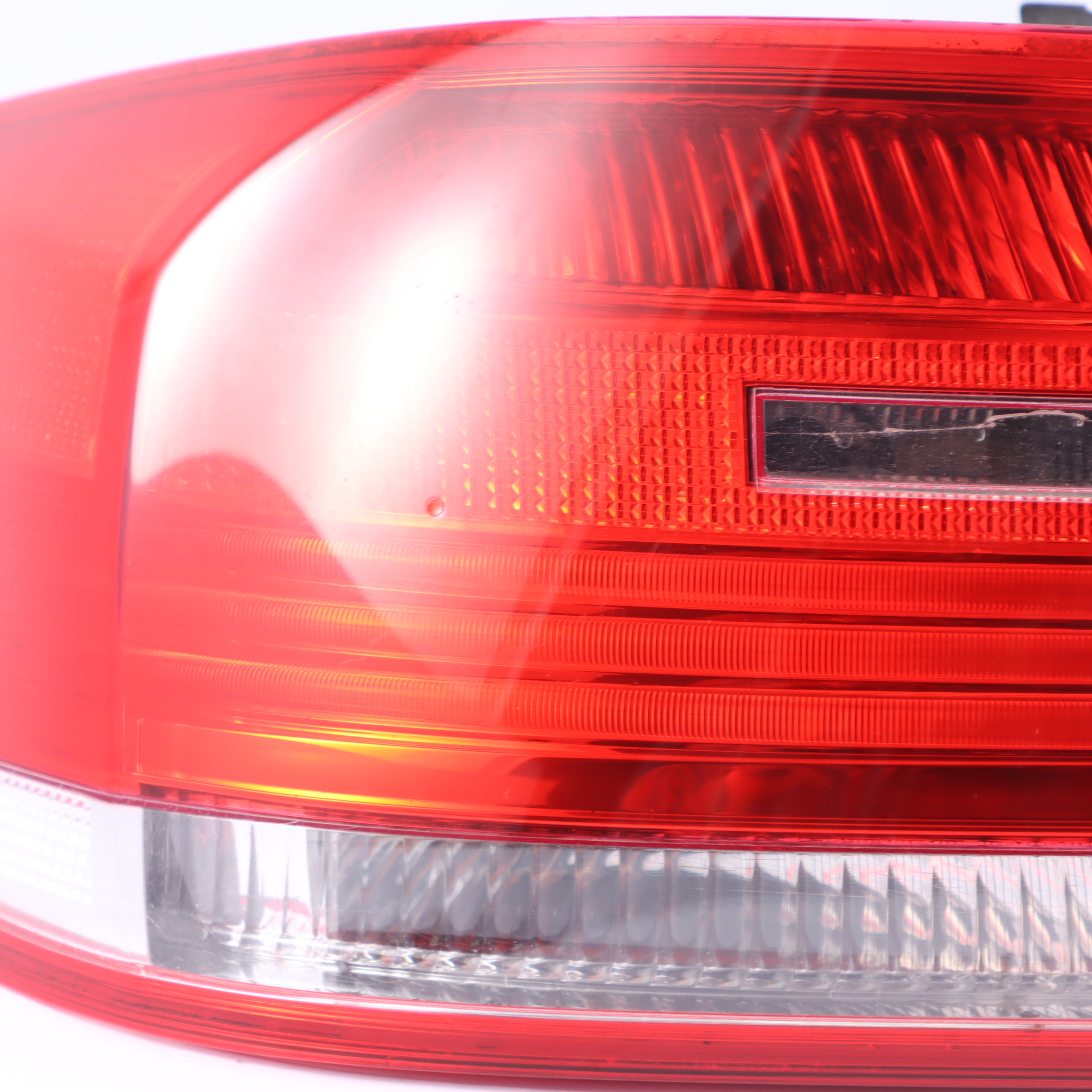 BMW 3 Series E92 Coupe Rear Lamp Light In The Side Panel Left N/S 