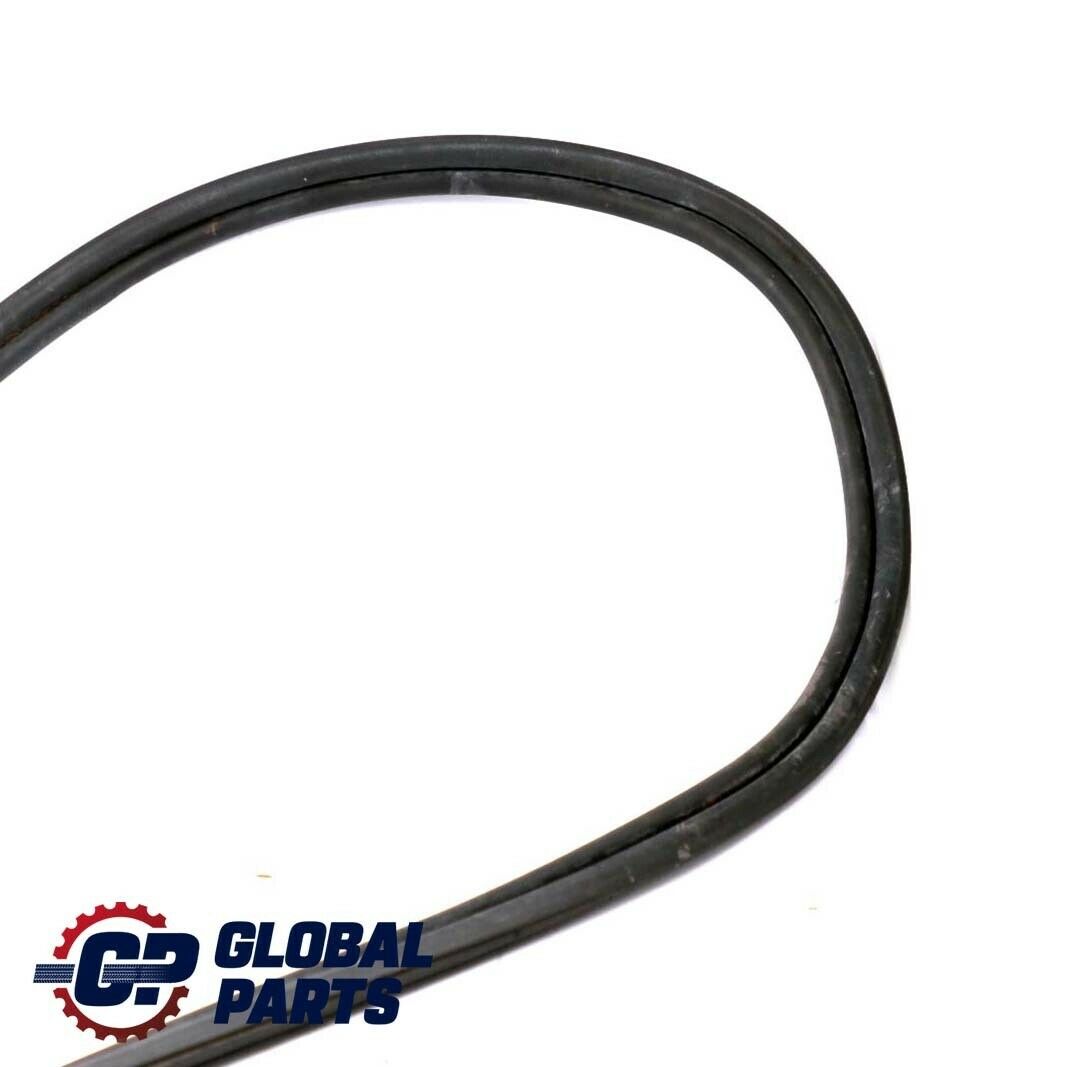 BMW 3 Series E90 Trunk Boot Lid Tailgate Rubber Weather Seal Gasket 7060639