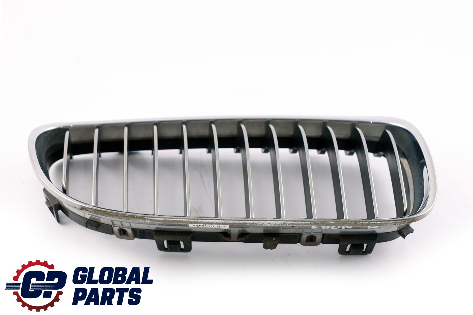 BMW E90 E91 LCI Nerka Grill Atrapa Prawa Chrom