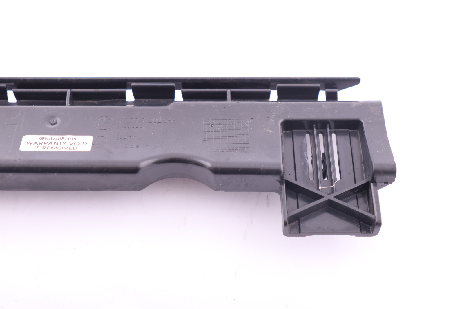 BMW 3 Series E90 E91 LCI Right Door Sill Holding Strip R1 O/S 7202656