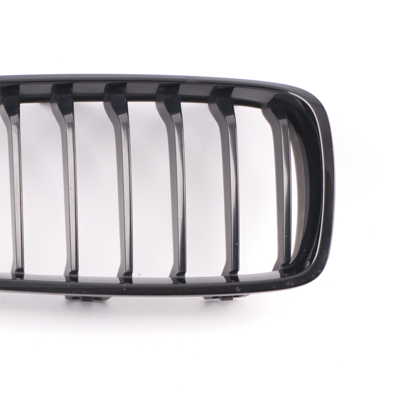 BMW F32 Front Bumper Centre Grille Right O/S Trim Panel High Gloss 7294818