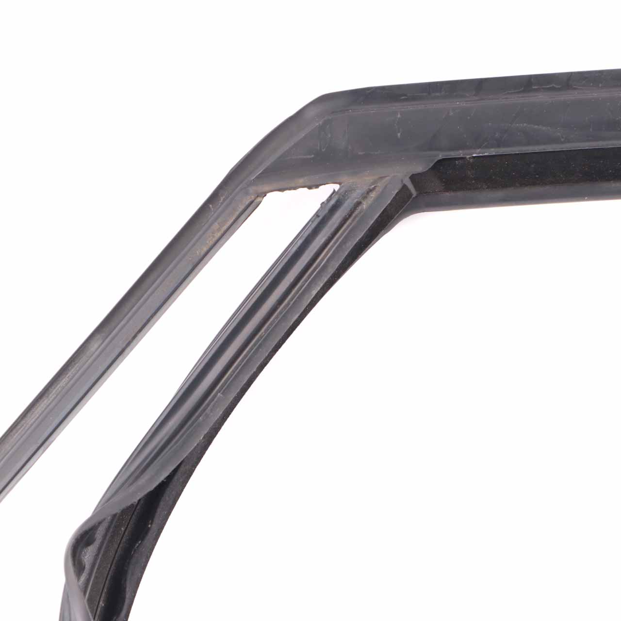 BMW F45 Window Sealing Front Door Left Guide Frame Gasket Seal 7326147