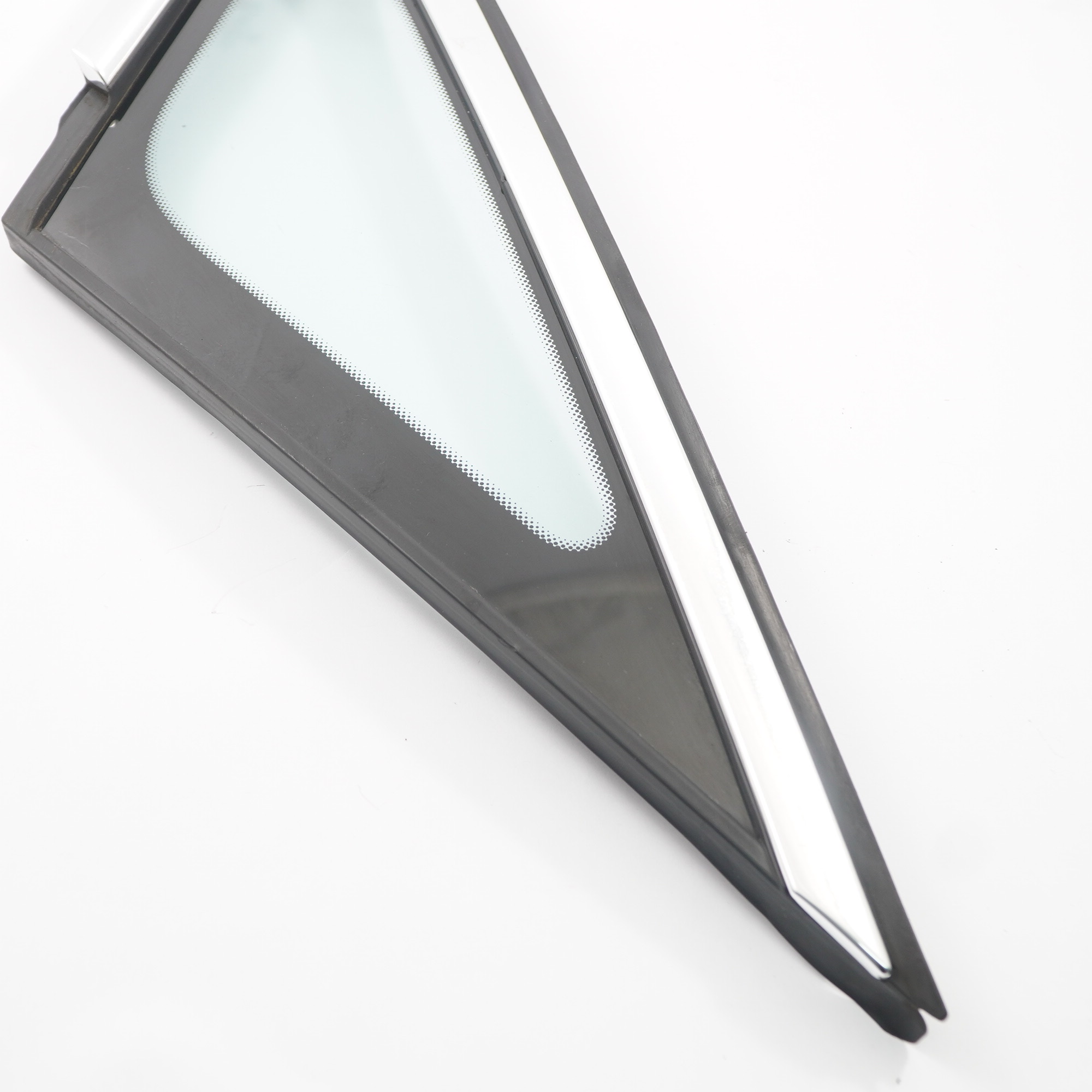 BMW F45 Quarter Window Front Left N/S Triangle Glass AS2 Glazing Chrome 7326155