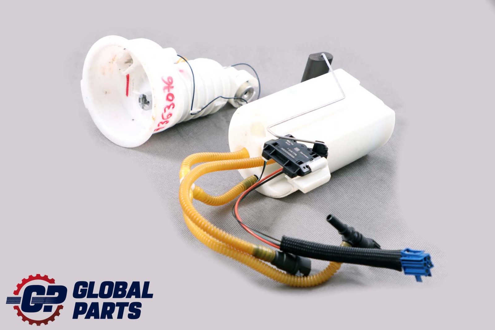 BMW Z4 E89 Right Fuel Pump O/S Delivery Unit 7363076 7313793