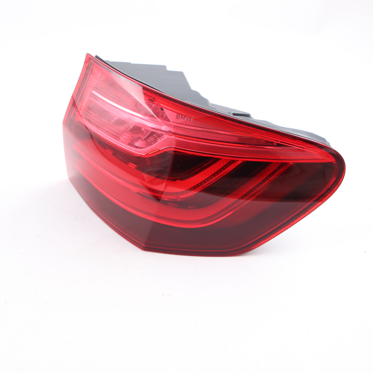 BMW F11 Touring Rear Light In The Side Panel Right O/S 7370346