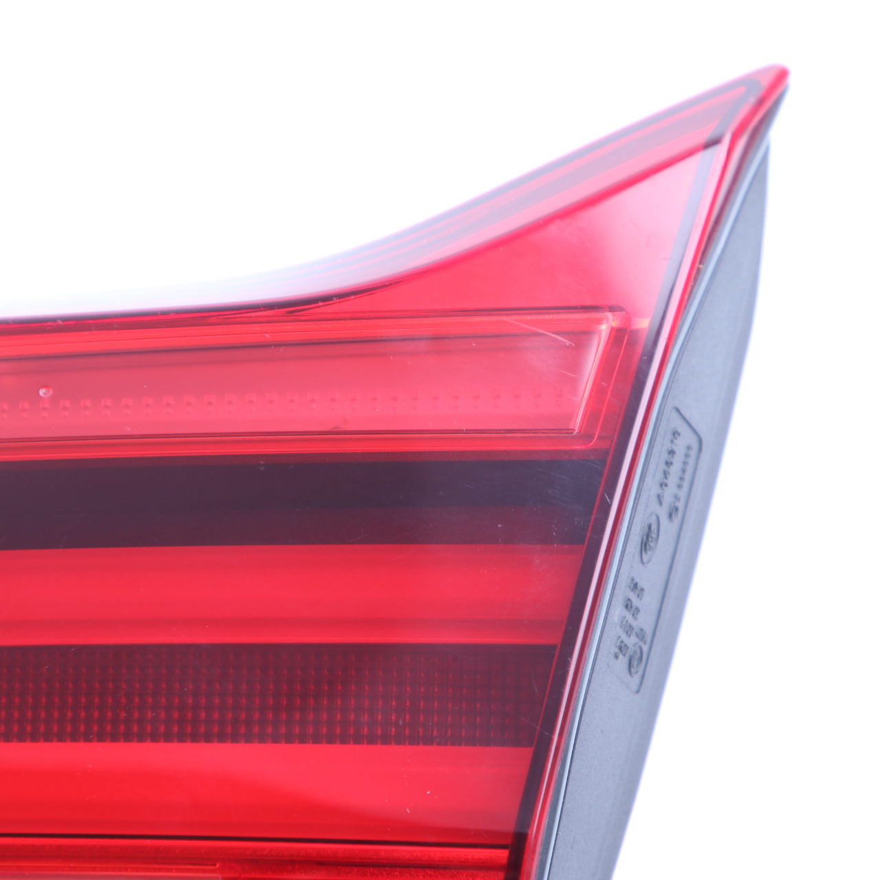 BMW F82 M4 LCI Light in Trunk Lid Tailgate Right O/S Rear Lamp 7443130