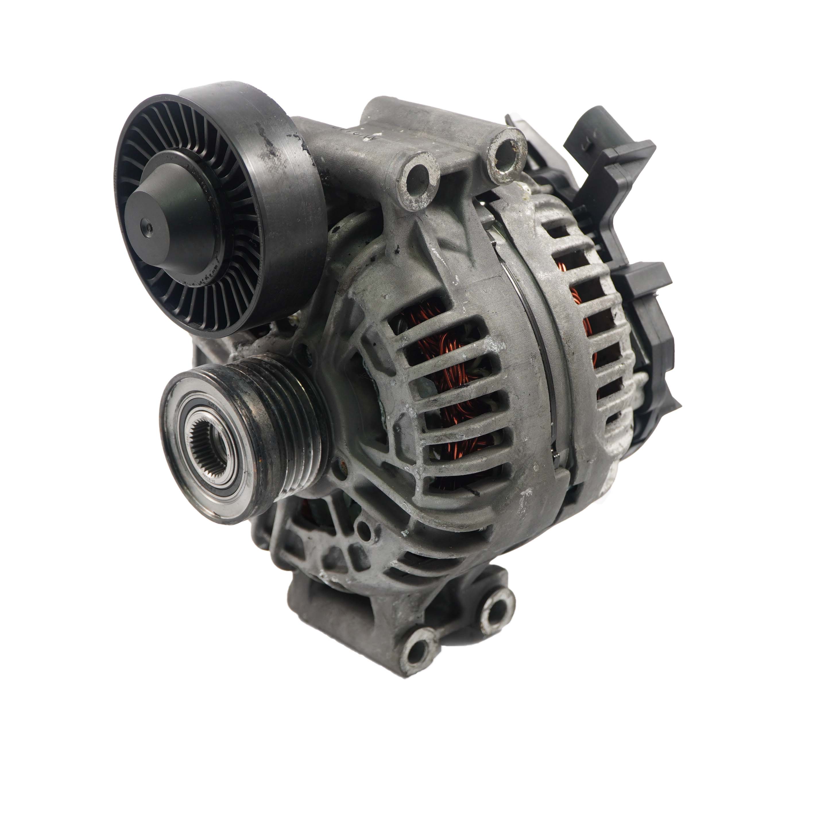 BMW 1 3 5 er E60 E61 E87 E90 E91 N52 WAI Alternator Generator 155A 11077N