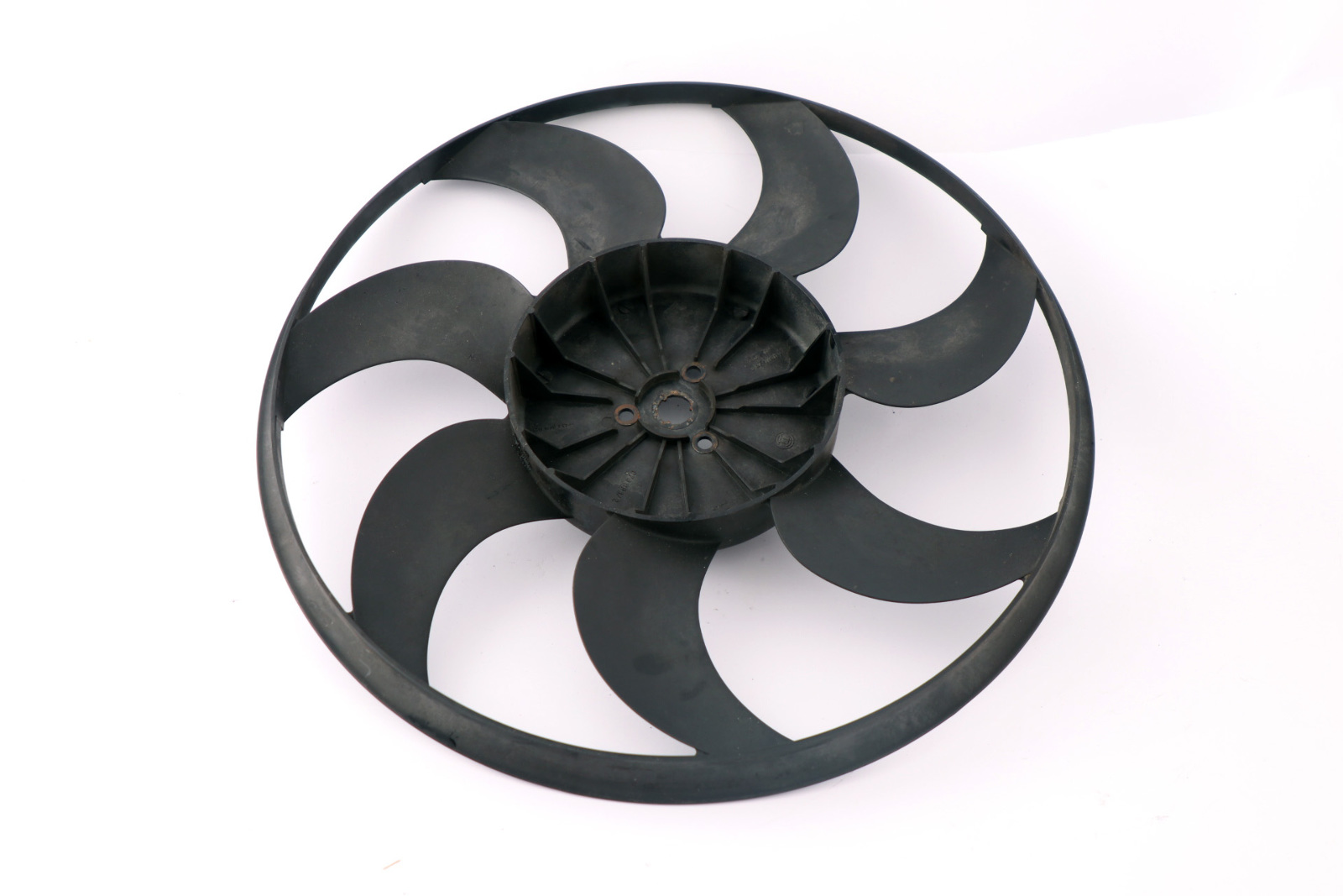 BMW 1 3 er E81 E82 E87 E90 E87N E90N E92 E92N FAN Lüfterzarge 613273