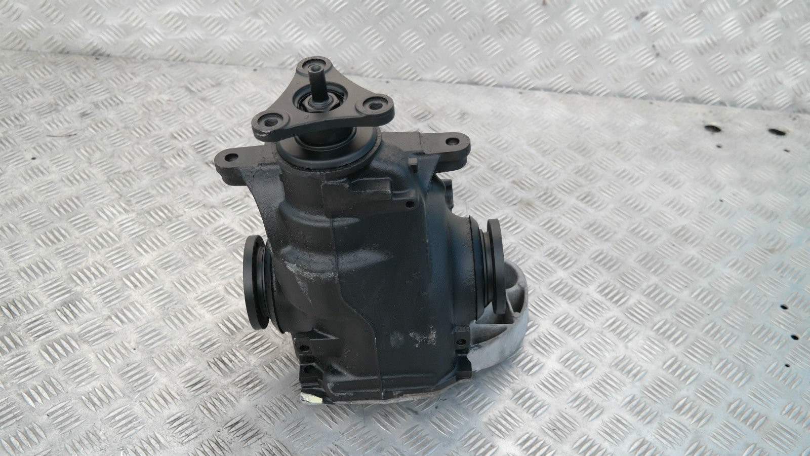 BMW E87 LCI E90 E91 120d 320d N47 Rear Differential Diff 2,56 Ratio WARRANTY