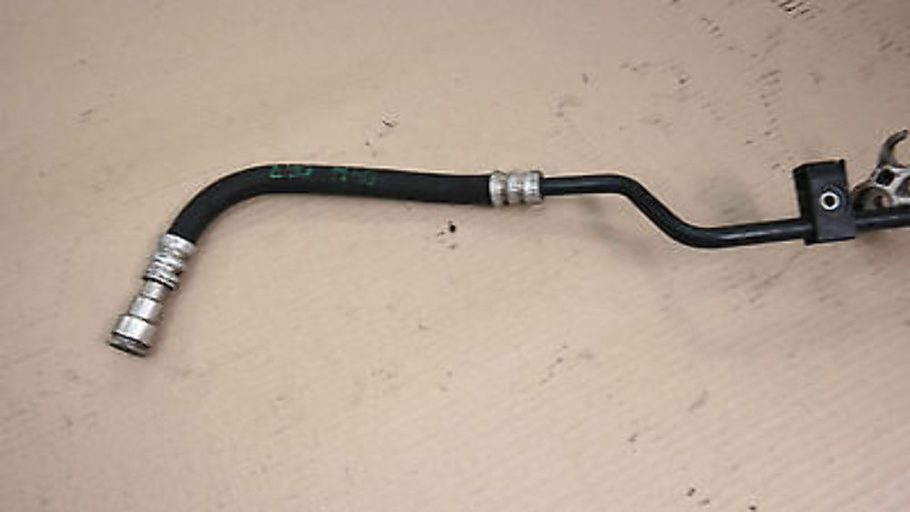 BMW 1 3 X1 SERIES E82 E88 E90 E90N E91 E91N E92 E92N E93 OIL COOLING PIPE OUTLET