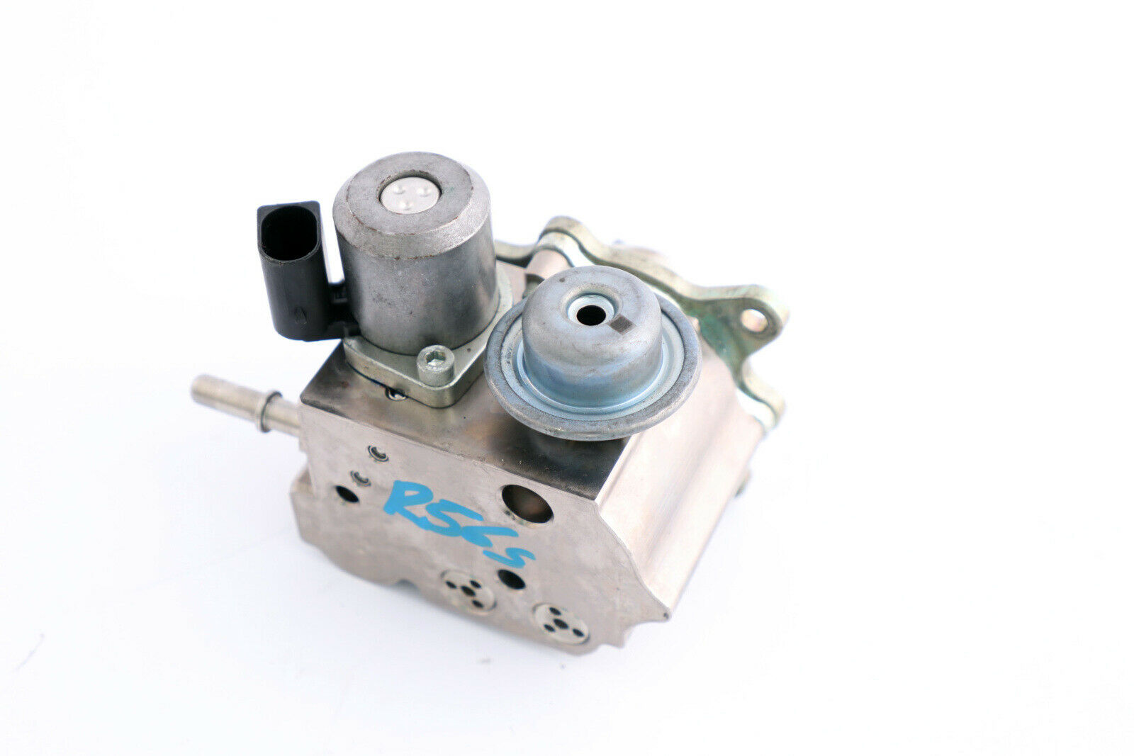 Mini Cooper S R55 R56 R57 LCI R58 R59 High Pressure Fuel Pump 7588879