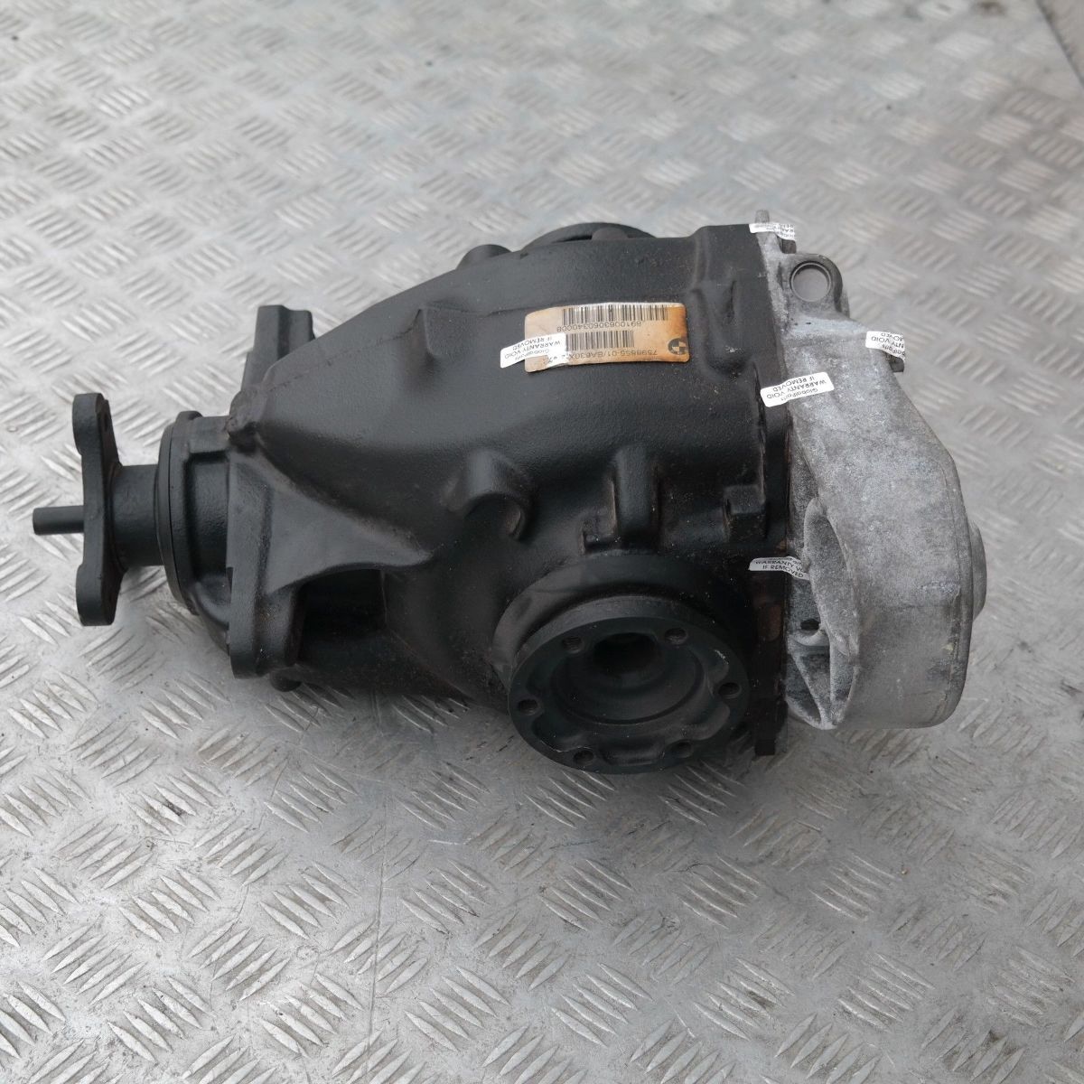 BMW E87 E90 E91 318d 120d Rear Differential Diff 3,07 Ratio 7598855 WARRANTY