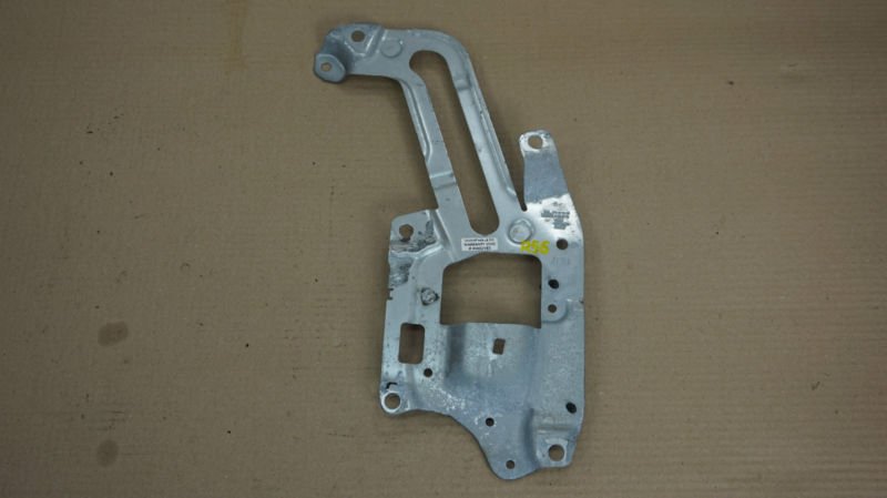 BMW Mini Cooper One R55 R56 Footwell light module ECU holder bracket 2751446