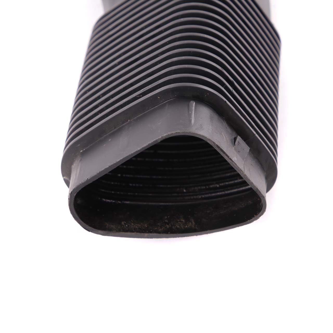 BMW X3 F25 N47N Rubber Boot Tube Air Intake Silencer Pipe Tube Diesel 7811018