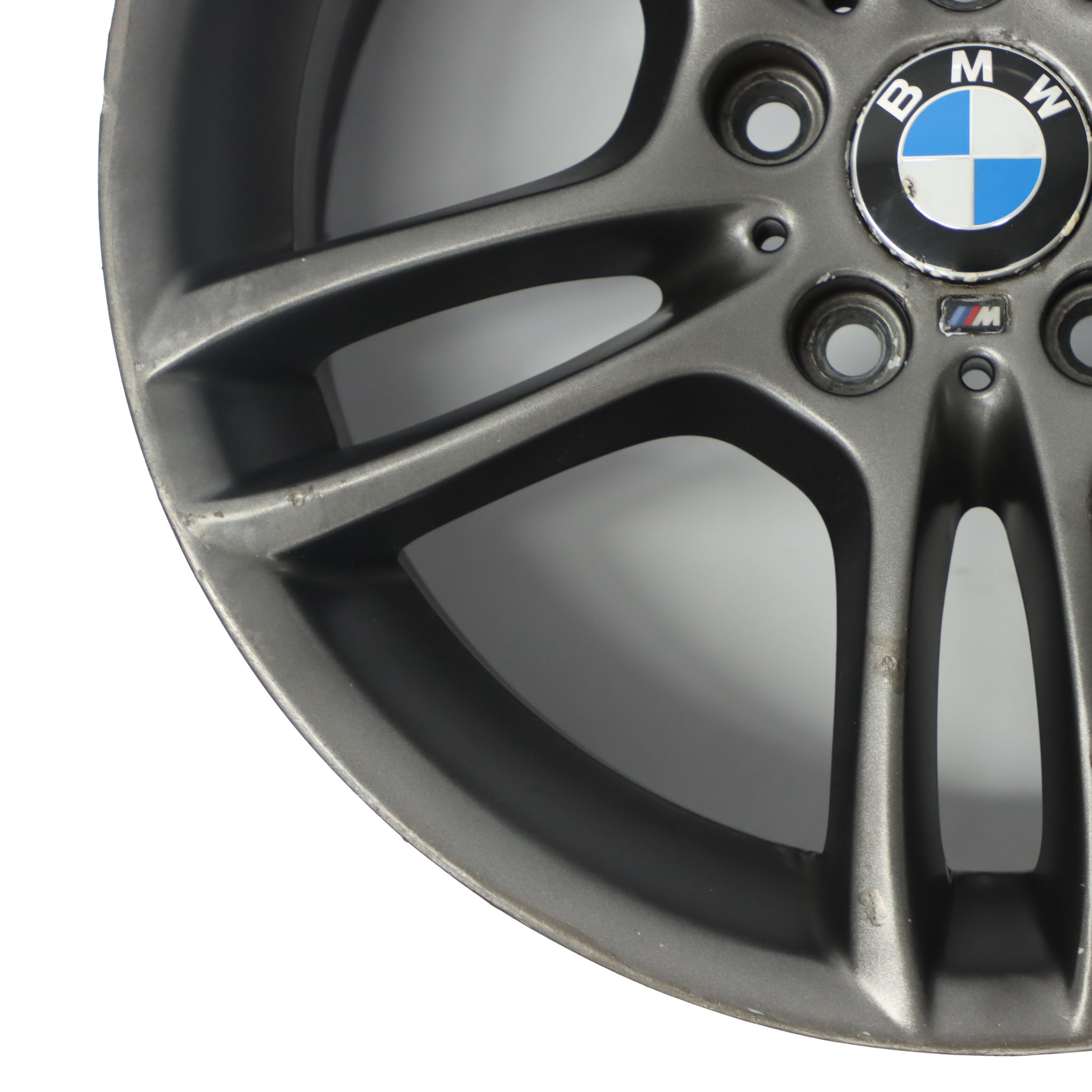 BMW E81 E87 Vorne Grau Alu Felge Alufelge 18" 7,5J ET:49 M Doppelspeiche 261