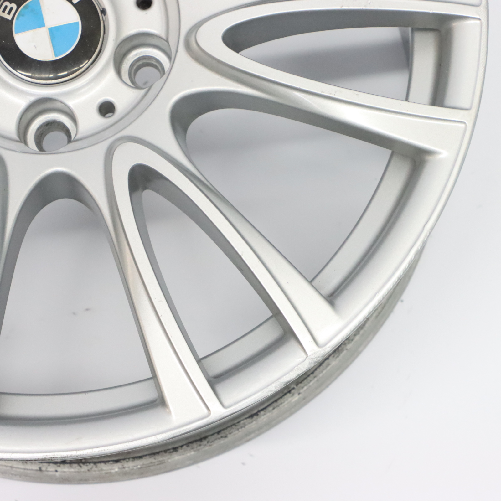 BMW F30 F31 F32 Silberne Leicht metall felge vorne 19" 8J V Speiche 439 7845865