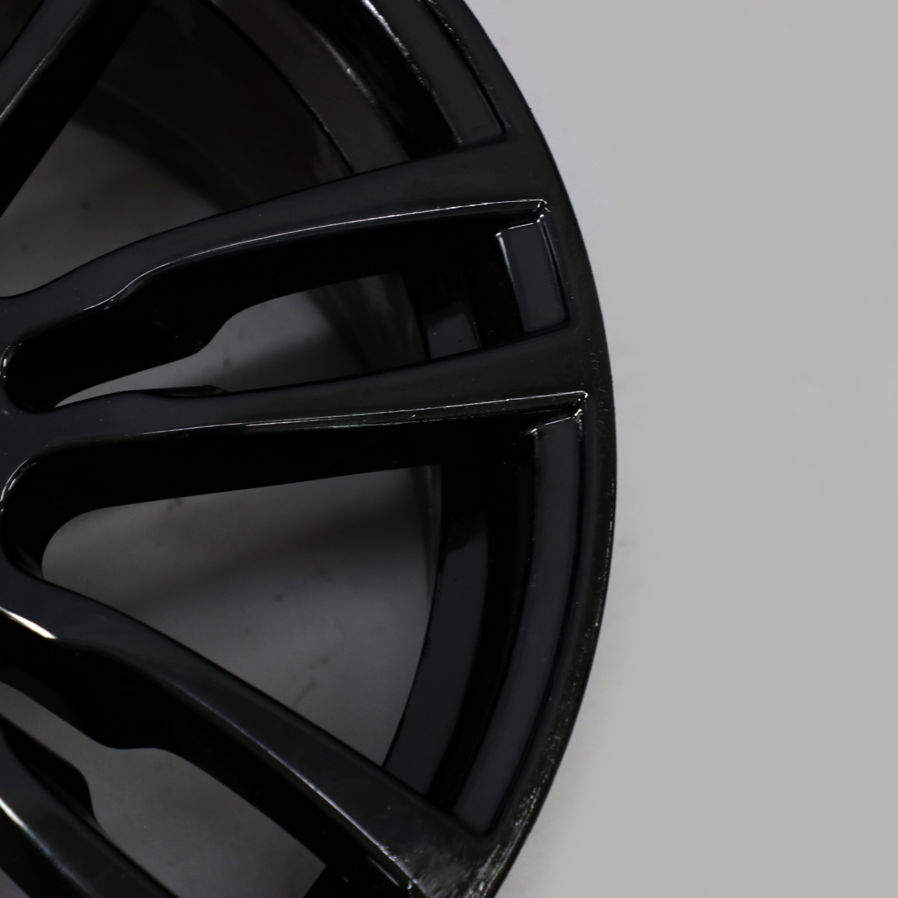 BMW F30 F31 F32 F33 Jantes Alu Noir 19" M Rayons en etoile 403 ET:47 8,5J