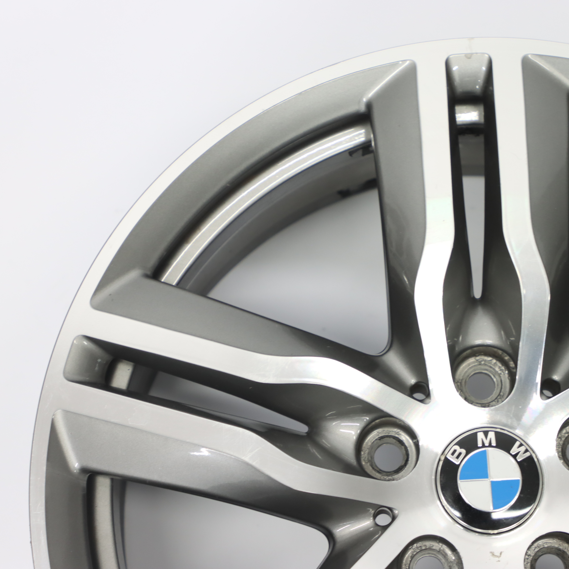 BMW X1 F48 Jante Alliage 18" M Double Spoke 570 ET:51 7,5J Ferricgrey 7850456