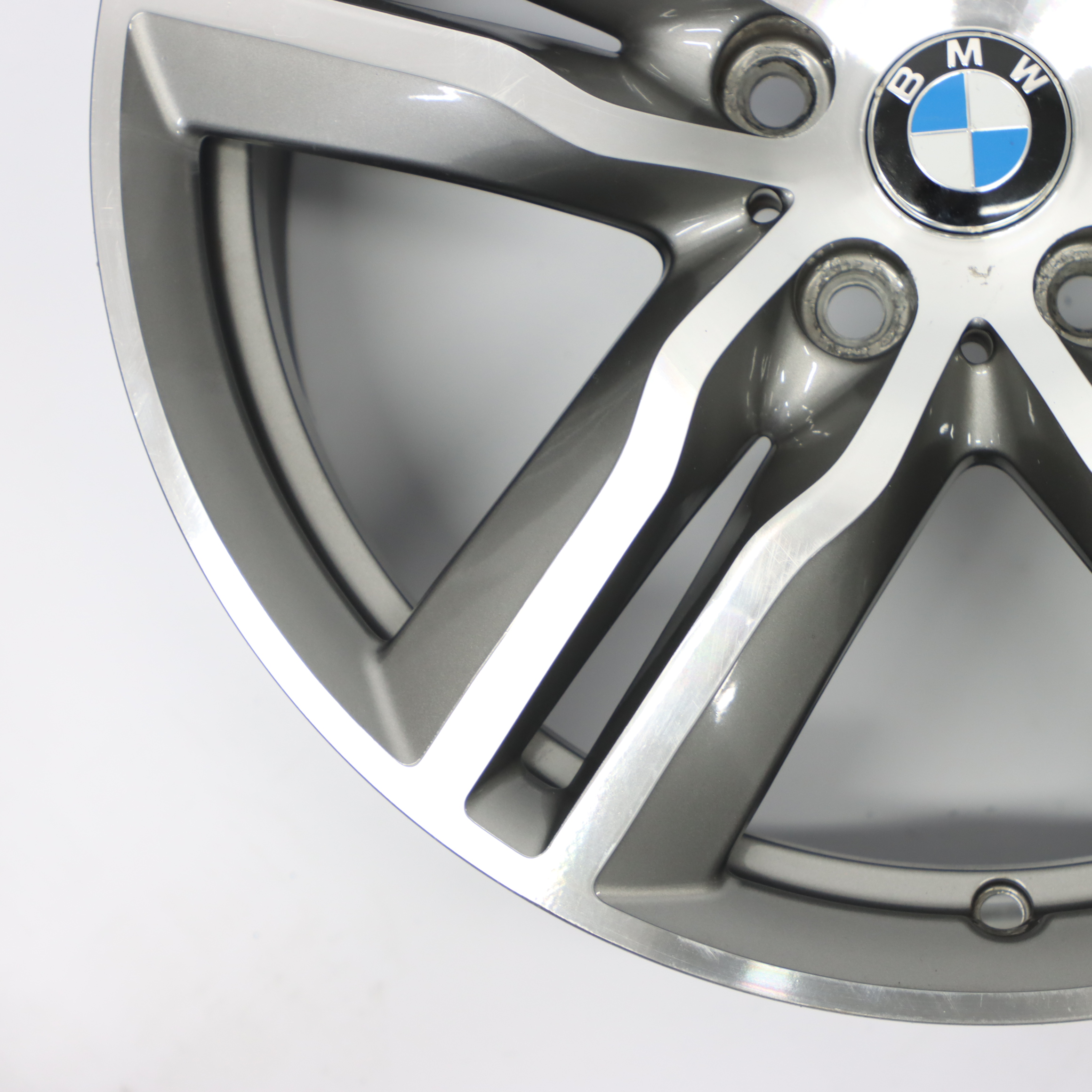 BMW X1 F48 Jante Alliage 18" M Double Spoke 570 ET:51 7,5J Ferricgrey 7850456