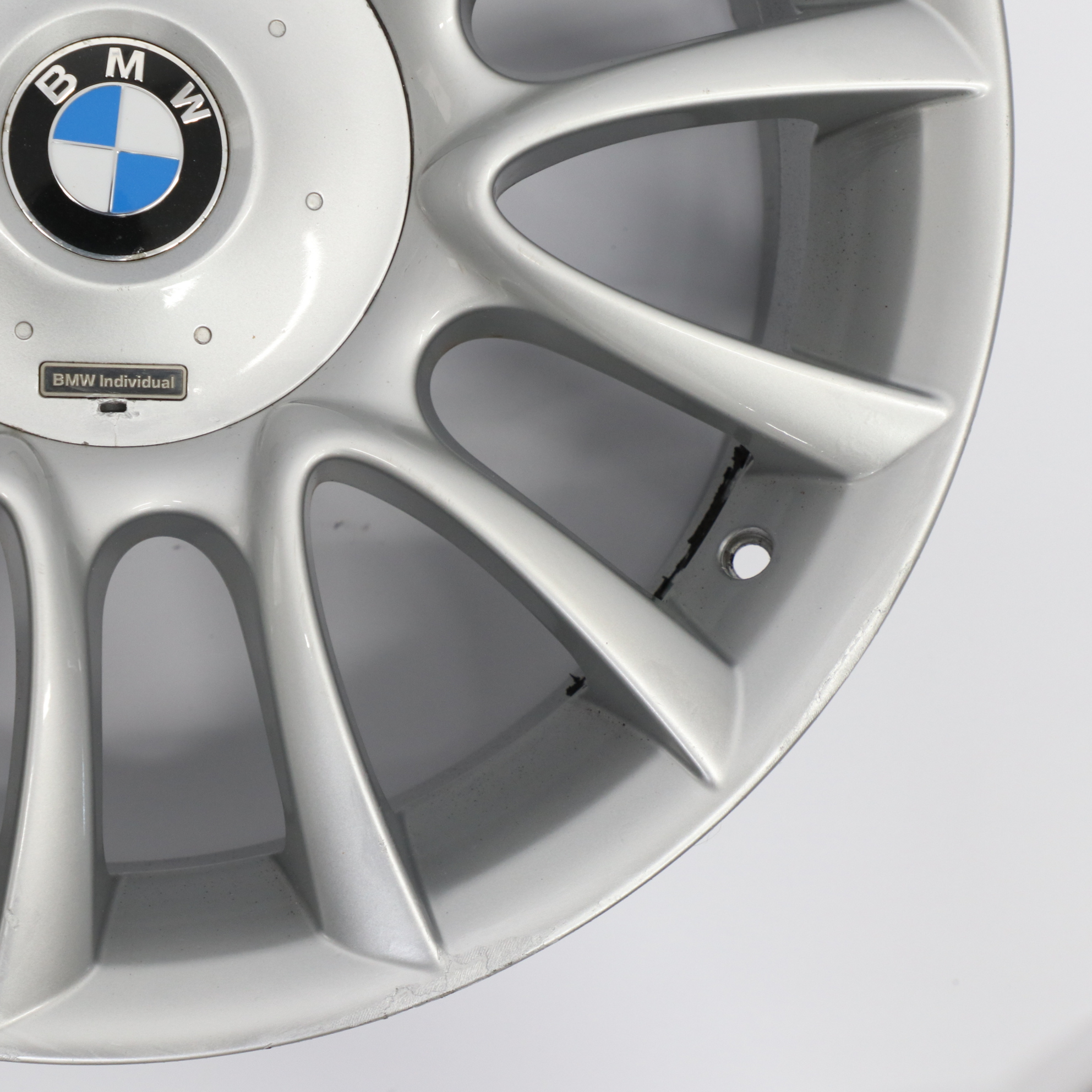 BMW E64 Silberne Leichtmetallfelge Vorne 19" 8,5J V Speiche 152 ET:14 7897256