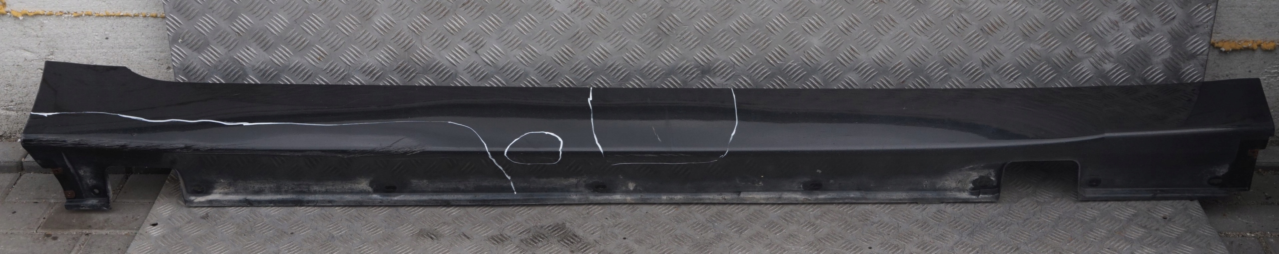 BMW 5 Series 1 E60 E61 Door Sill Side Cover Skirt Right O/S Black Sapphire