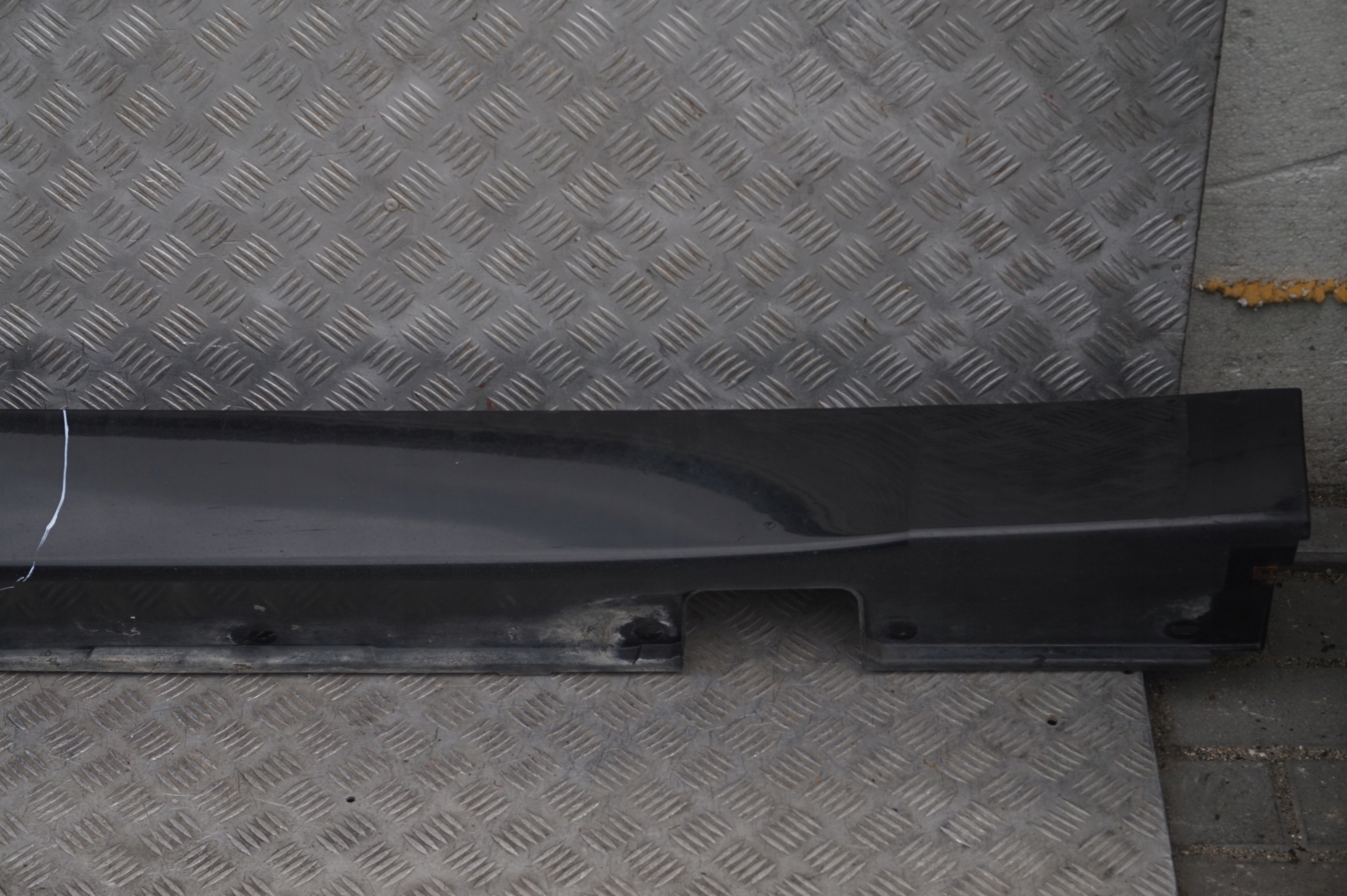 BMW 5 Series 1 E60 E61 Door Sill Side Cover Skirt Right O/S Black Sapphire