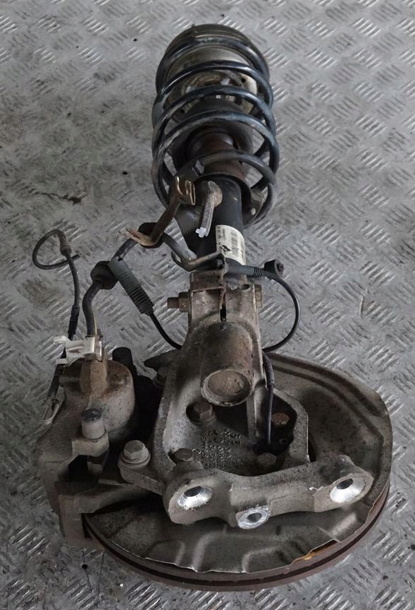 BMW 3 E91 Touring 318d N47 Front Left N/S Spring Strut Brake Suspension Leg Hub