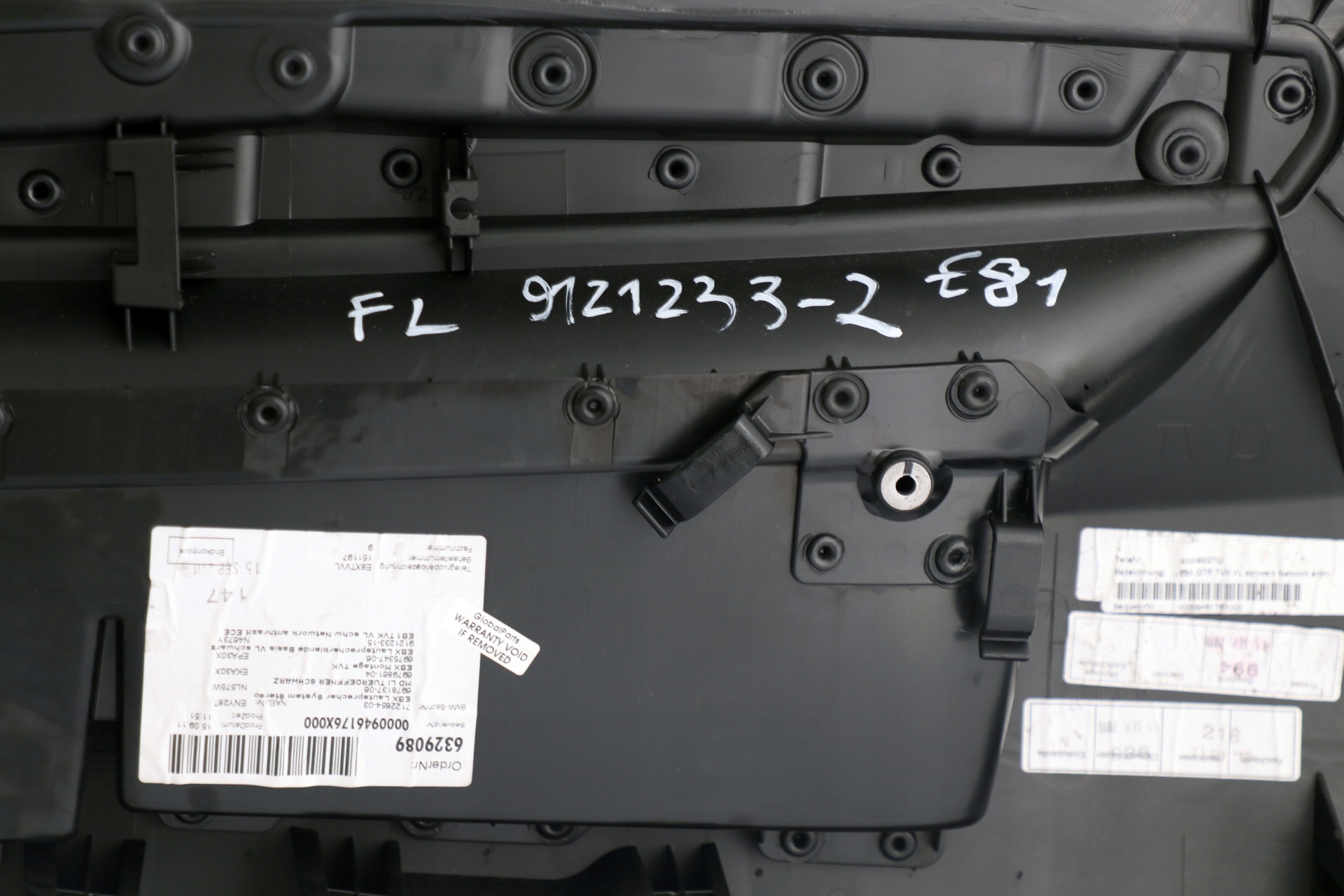 BMW 1 REIHE E81 E82 Türverkleidung Stoff links ANTHRAZIT 51419121233 9121233