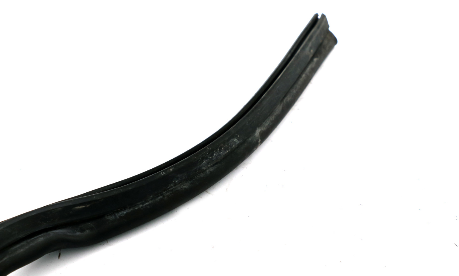 BMW 3 Series E90 E92 E93 LCI M3 Engine Bonnet Front Rubber Seal 8046965