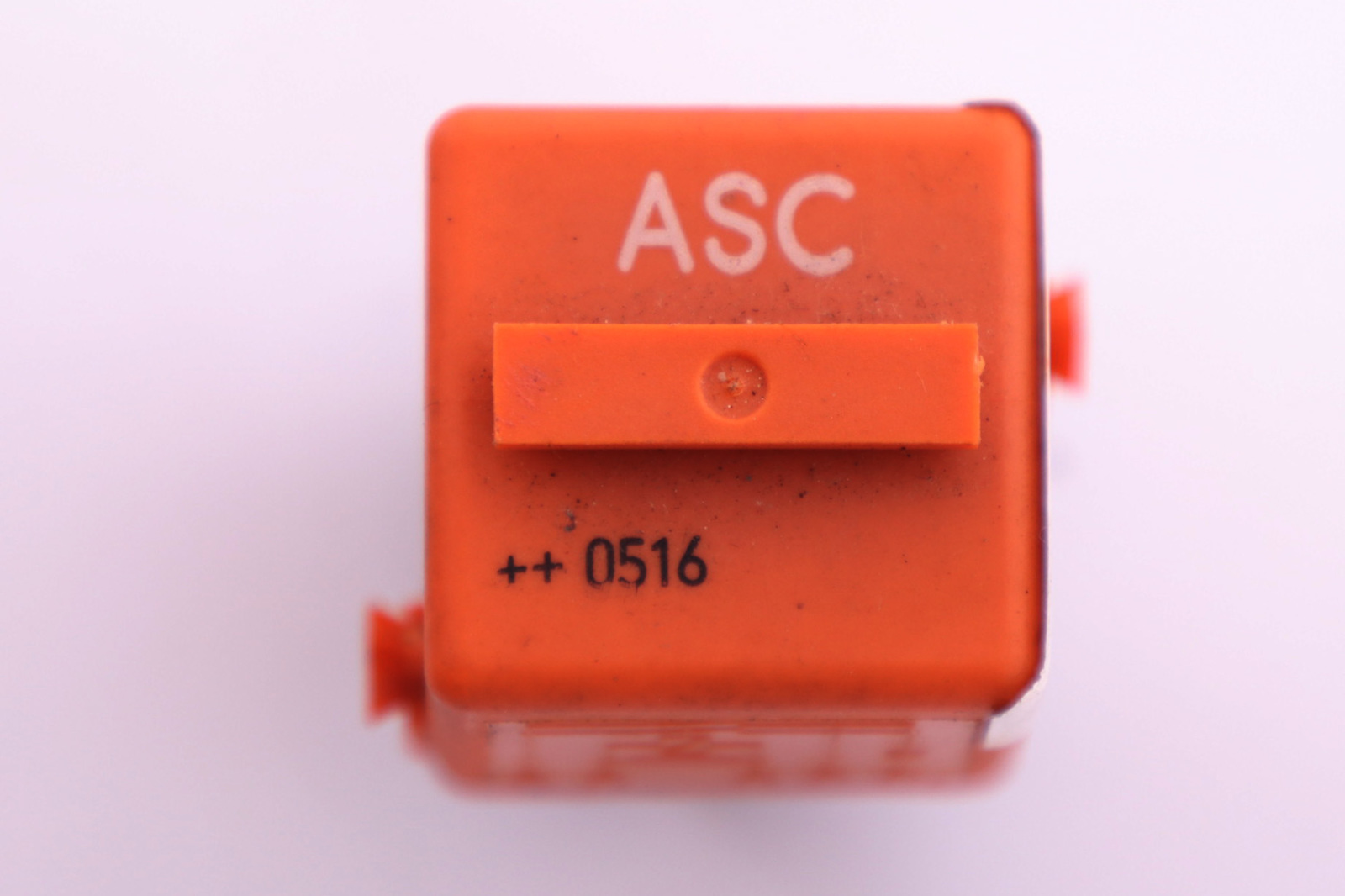 BMW 3 5 6 Series E60 E63 R50 R52 Relay Make Contact Orange 8366646