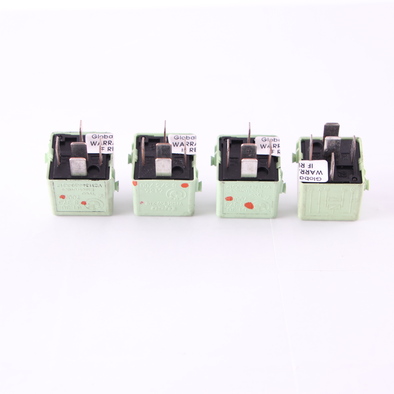 BMW E60 E63 E87 E90 E91 4X Relay Make Contact White Green Set 8373700