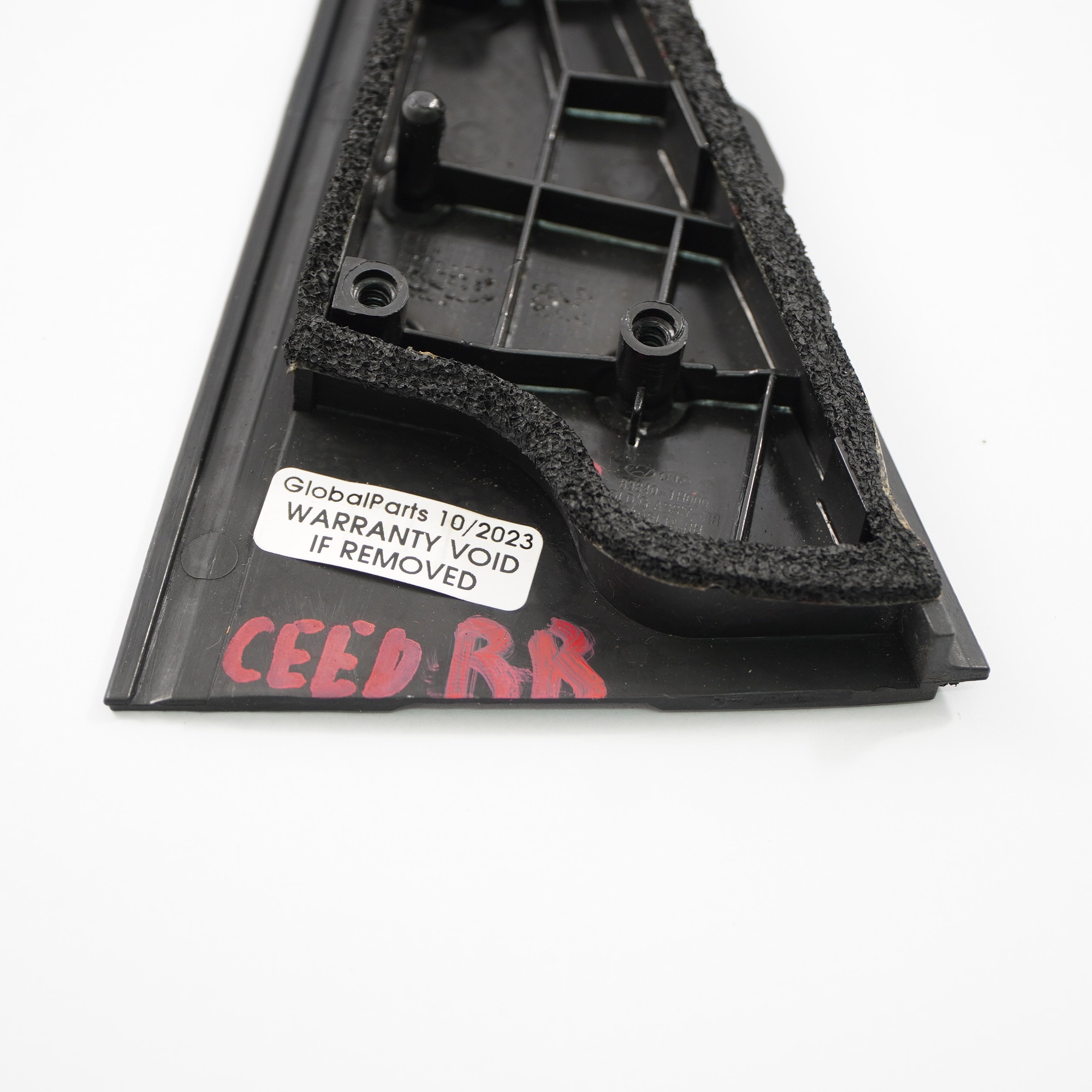 Kia Ceed C-Pillar Door Cover Rear Right O/S Triangle Black 83840-1H000