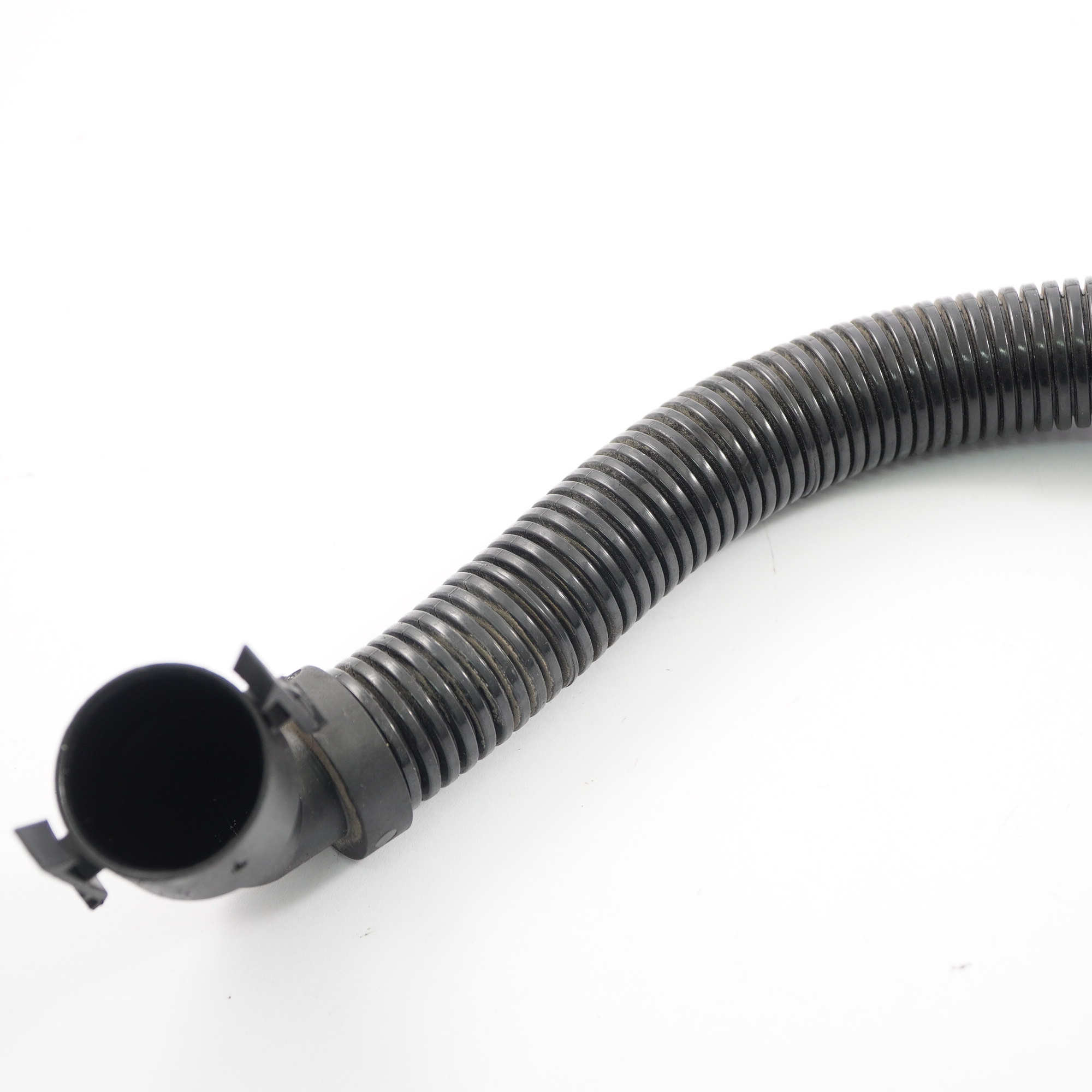 Vent Pipe BMW G20 G21 G30 G31 X3 G01 Breather Ventilation Line Hose 8580252