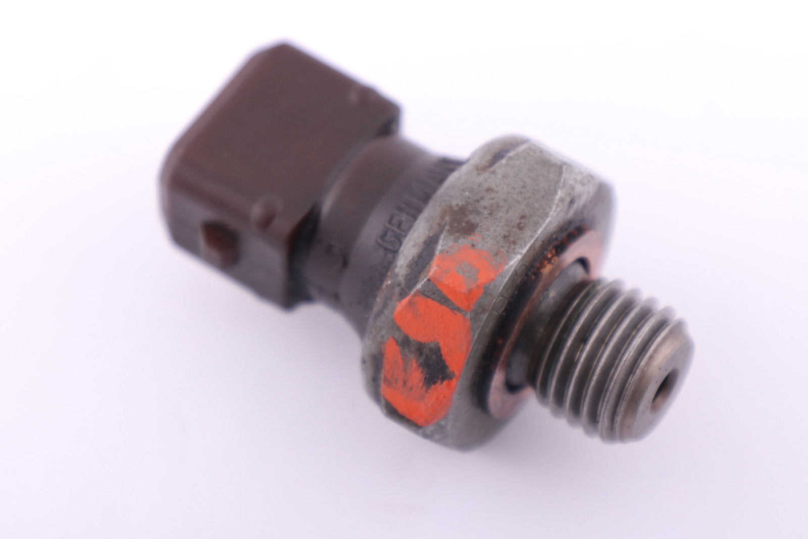 BMW X1 E84 X3 E83 X5 E53 E60 E61 E65 E81 E87 E90 E91 E92 E93 Oil Pressure Switch