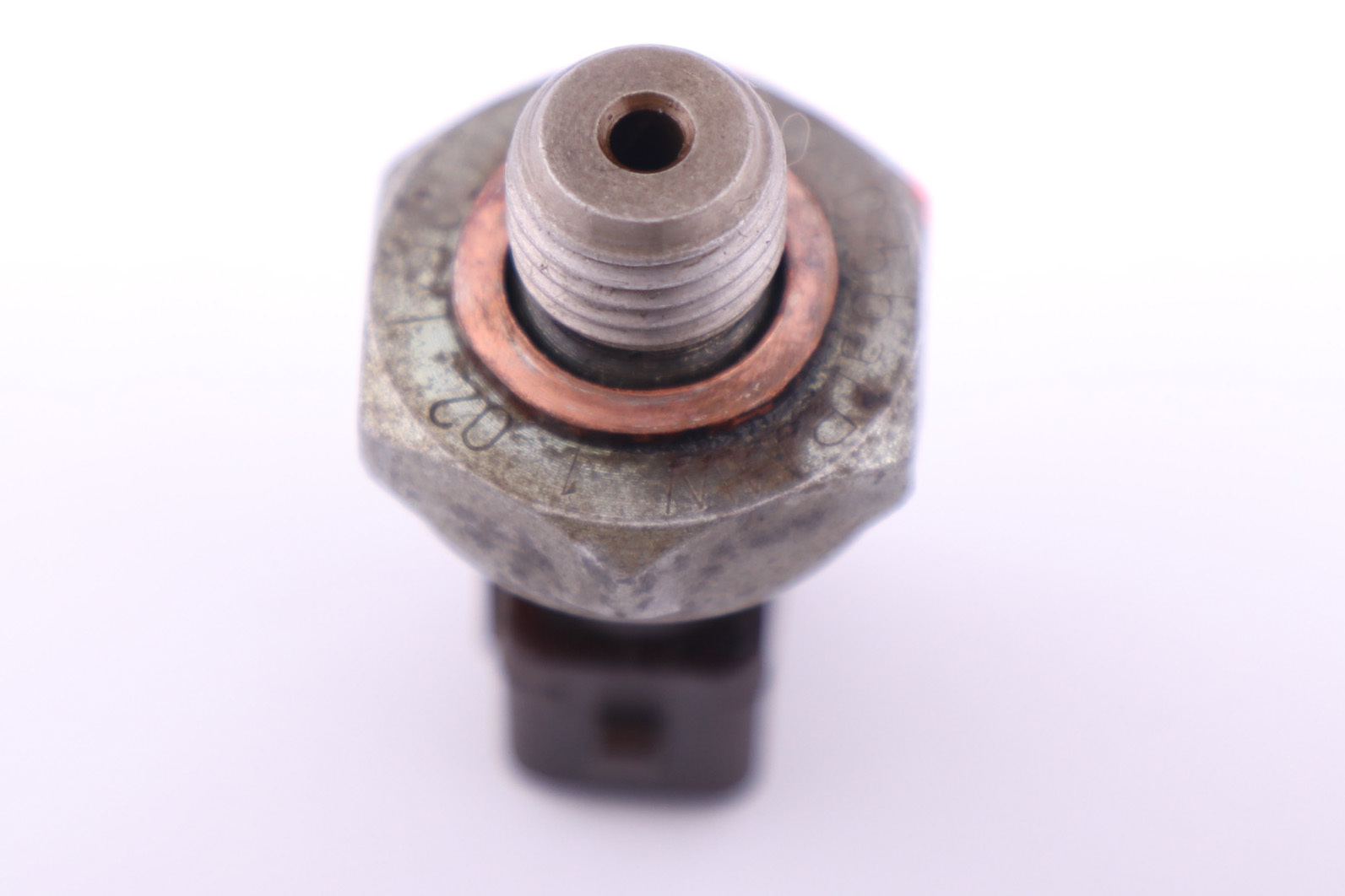 BMW X1 E84 X3 E83 X5 E53 E60 E61 E65 E81 E87 E90 E91 E92 E93 Oil Pressure Switch