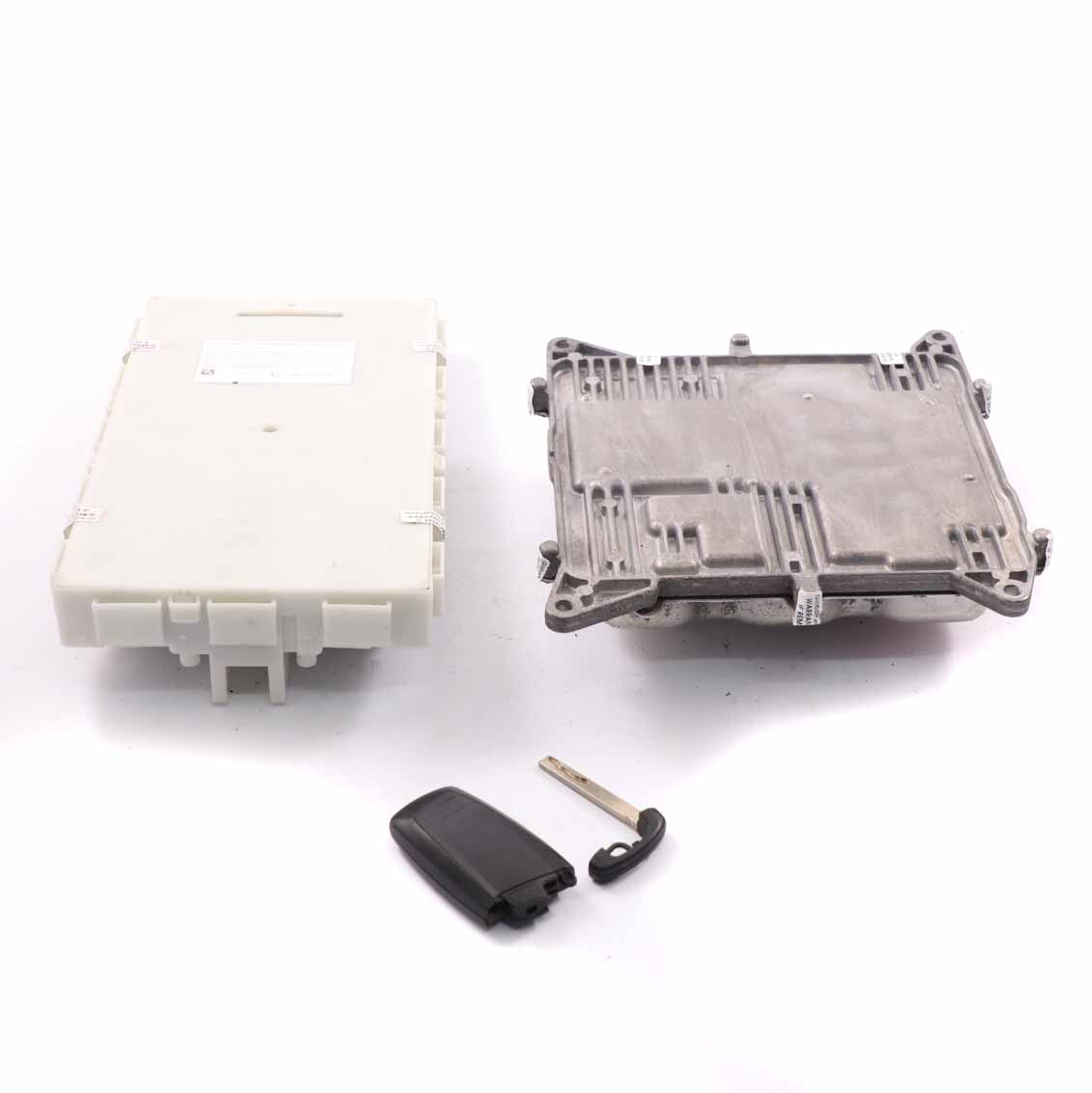 BMW F30 F32 320i 420i Benziner N20 184PS ECU Kit DME 8631725 Schlüssel FEM