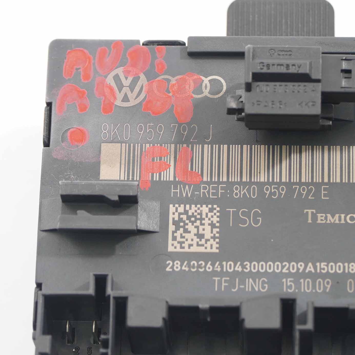 Audi A4 B8 Tür modul vorne links Steuergerät Modul ECU 8K0959792J