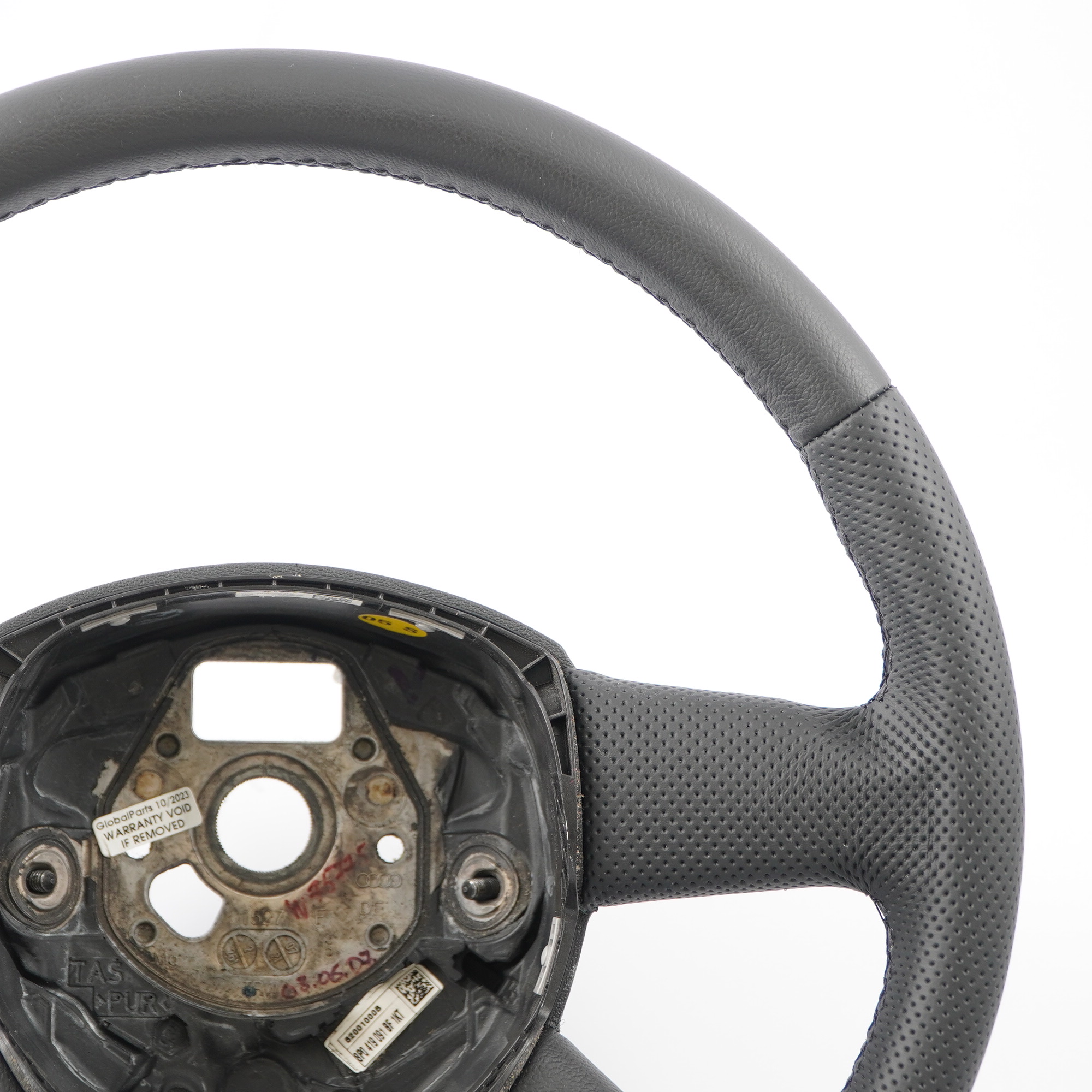 Audi A4 B7 NEW Black Leather Steering Wheel 8P0419091BF