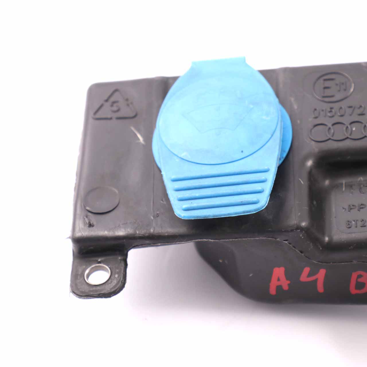 Audi A4 B8 A5 8T Windscreen Washer Bottle Tank Reservoir Filler 8T2955463B