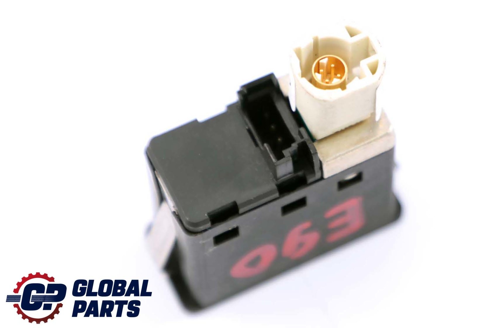 BMW E60 E61 E81 E87 E90 E91 USB AUX In Socket Port Plug 9129651