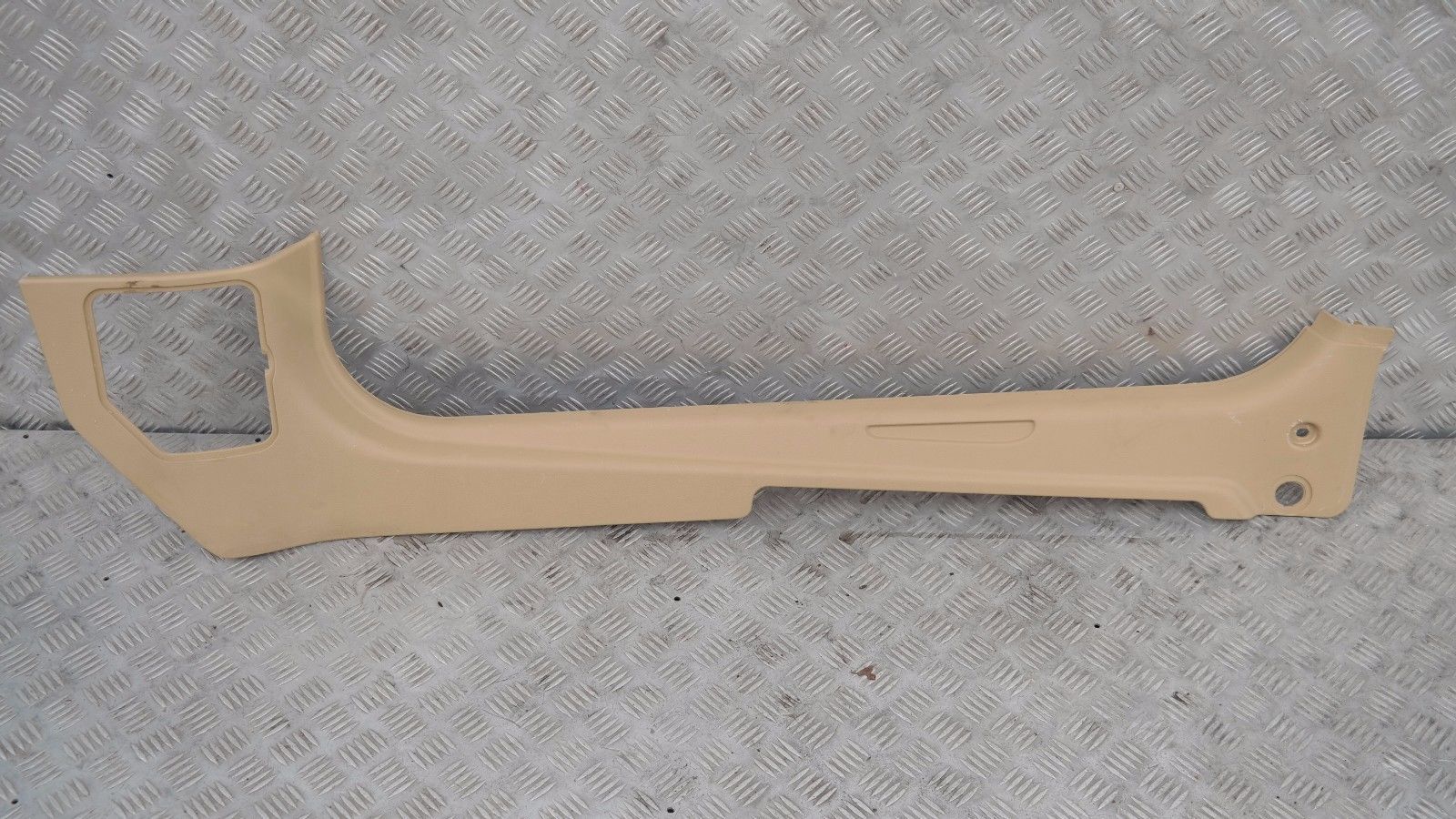 BMW Mini R57 Cabrio Lateral Trim Panel Bottom Front Kick Right O/S Tuscan Beige