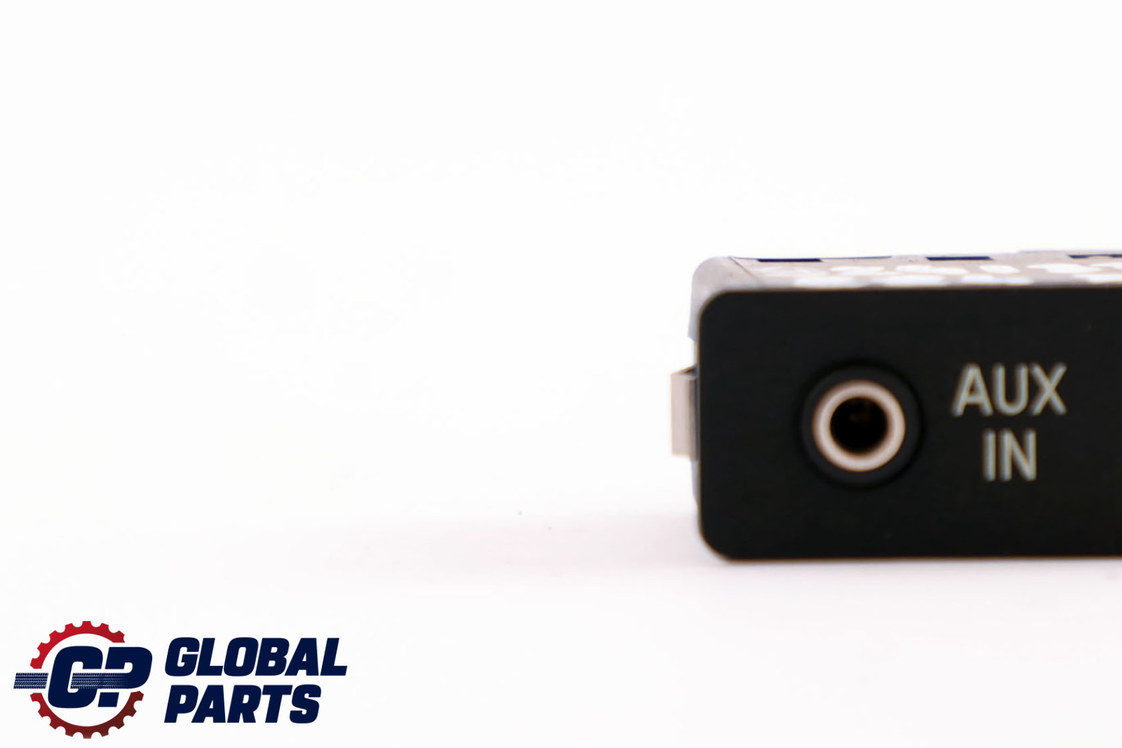 BMW X1 Series E84 USB/AUX-IN Socket Plug 9241331